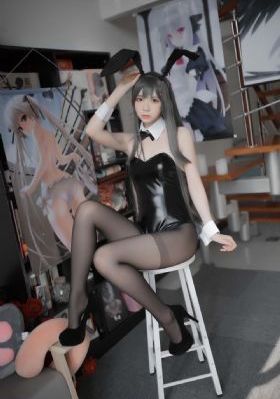 年轻的教师在线观看