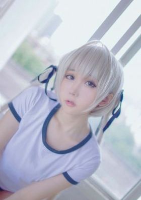 年轻的女学生4